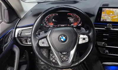 BMW 5-Series 2020, 81679 км, за 17486.83 USD - фото 13