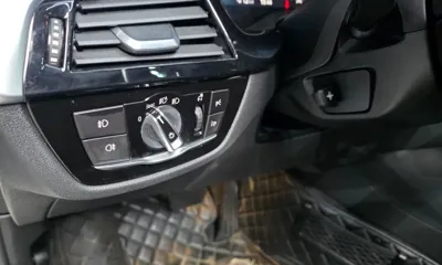 BMW 5-Series 2020, 81679 км, за 17486.83 USD - фото 28