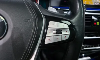 BMW 5-Series 2020, 81679 км, за 17486.83 USD - фото 34
