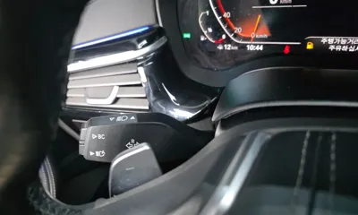 BMW 5-Series 2020, 81679 км, за 17486.83 USD - фото 35