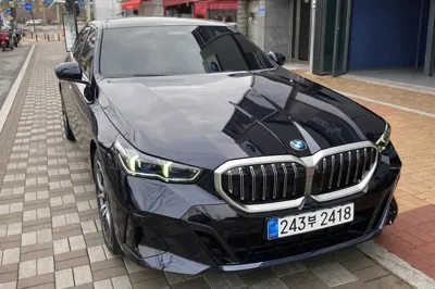 BMW 5-Series 2026, 500 км, за 26710.11 USD