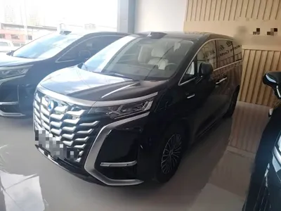 Denza Denza D9 · 2025 год