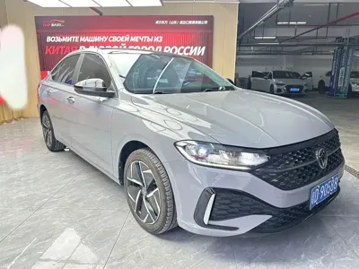Volkswagen Lavida 2022, 38000 км, за 13213.4 USD