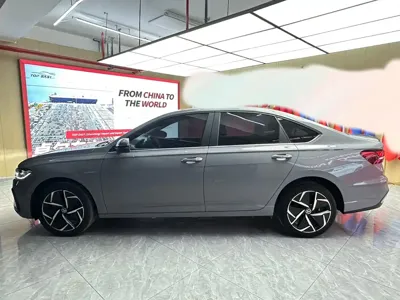 Volkswagen Lavida 2022, 38000 км, за 13213.4 USD - фото 8