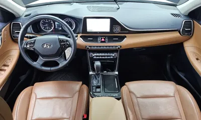 Hyundai Grandeur 2019, 116988 км, за 12143.89 USD - фото 7