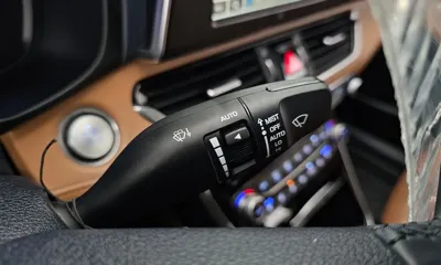 Hyundai Grandeur 2019, 116988 км, за 12143.89 USD - фото 27