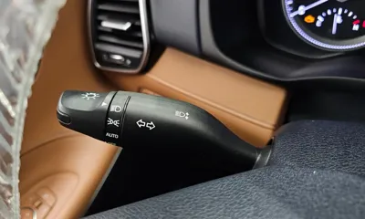Hyundai Grandeur 2019, 116988 км, за 12143.89 USD - фото 29