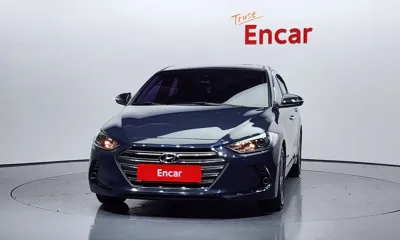 Hyundai Avante 2016, 109126 км, за 4591.43 USD