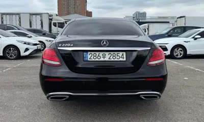 Mercedes-Benz E-Class 2017, 198792 км, за 10004.55 USD