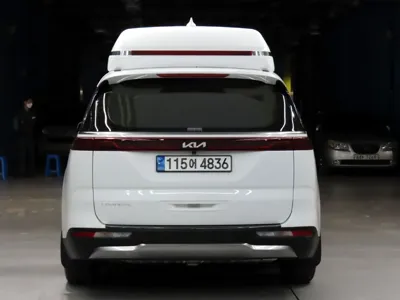 Kia Canival 2023, 53940 км, за 18970.72 USD