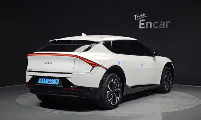 Kia EV6 2022, 147112 км, за 17161.8 USD