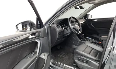 Volkswagen Tiguan 2020, 47092 км, за 14561.52 USD - фото 10