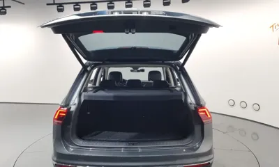 Volkswagen Tiguan 2020, 47092 км, за 14561.52 USD - фото 19