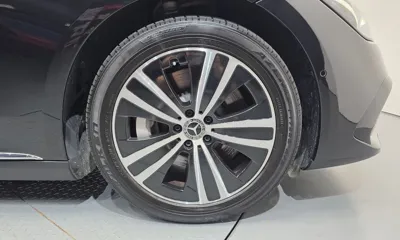 Mercedes-Benz EQE 2023, 42220 км, за 32099.25 USD