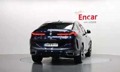 BMW X6 2022, 46986 км, за 43652.36 USD