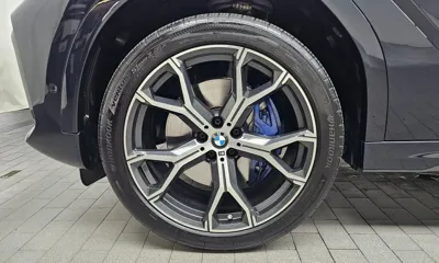 BMW X6 2022, 46986 км, за 43652.36 USD