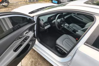 GAC Trumpchi EMPOW 2024, 5000 км, за 14952 USD - фото 18