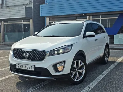 Kia Sorento 2016, 200432 км, за 6375.23 USD