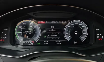 Audi A7 2025, 9158 км, за 51726.4 USD - фото 8