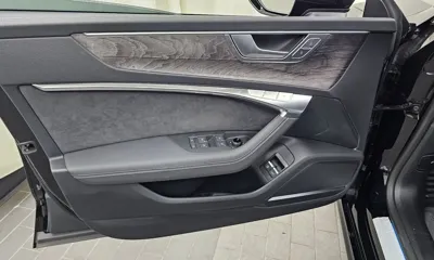 Audi A7 2025, 9158 км, за 51726.4 USD - фото 24