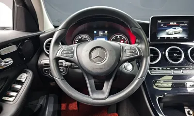 Mercedes-Benz C-Class 2018, 138231 км, за 9846.4 USD - фото 12