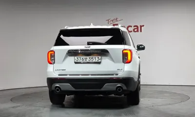 Ford Explorer 2020, 60771 км, за 18493.56 USD