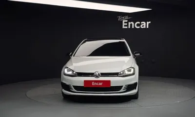 Volkswagen Golf 2016, 120697 км, за 5517.6 USD