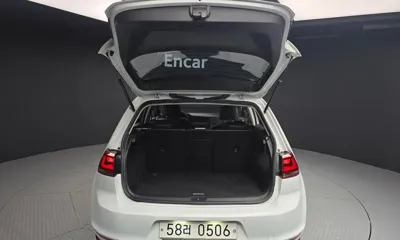Volkswagen Golf 2016, 120697 км, за 5517.6 USD - фото 20