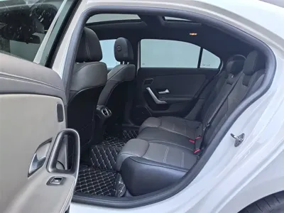 Mercedes-Benz A-Class AMG 2022, 35100 км, за 27221.37 USD - фото 17