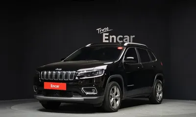 Jeep Cherokee · 2021 год
