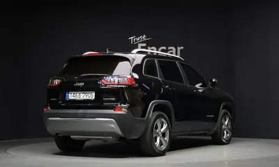 Jeep Cherokee 2021, 41063 км, за 13346.55 USD