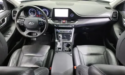 Hyundai Grandeur 2018, 214217 км, за 5880.41 USD - фото 7