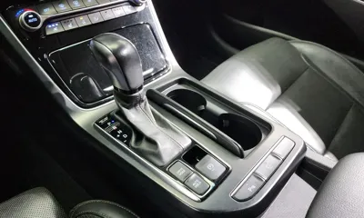 Hyundai Grandeur 2018, 214217 км, за 5880.41 USD - фото 9