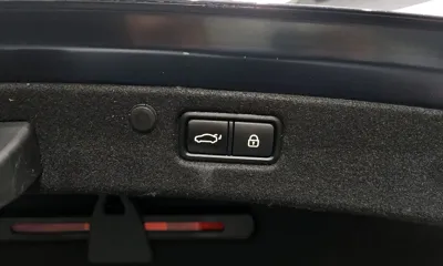 Hyundai Grandeur 2018, 214217 км, за 5880.41 USD - фото 20