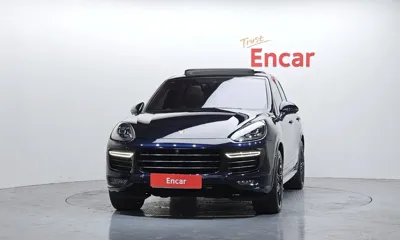 Porsche Cayenne 2018, 74587 км, за 31907.26 USD