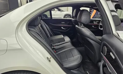 Mercedes-Benz E-Class 2021, 96243 км, за 21824.12 USD - фото 12