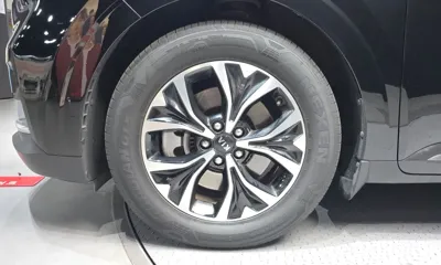 Kia Canival 2021, 108356 км, за 13719.31 USD