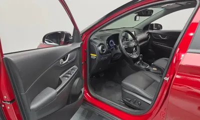 Hyundai Kona 2020, 56454 км, за 10529.79 USD - фото 11