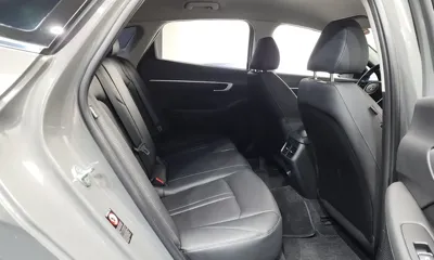 Hyundai Sonata 2022, 55628 км, за 12019.76 USD - фото 11