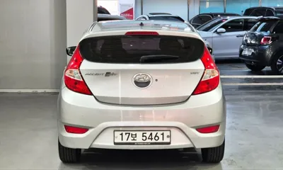 Hyundai Accent 2012, 131241 км, за 2730.29 USD