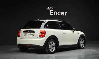 MINI Cooper 2016, 129229 км, за 3898.25 USD