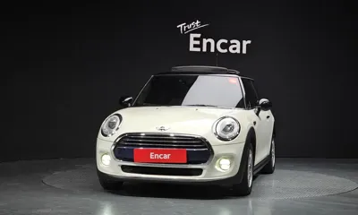 MINI Cooper 2016, 129229 км, за 3898.25 USD