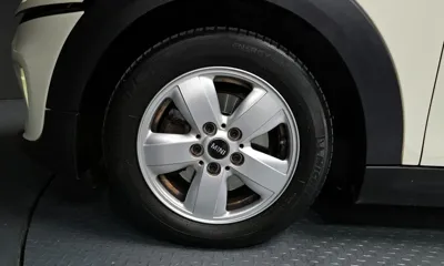 MINI Cooper 2016, 129229 км, за 3898.25 USD