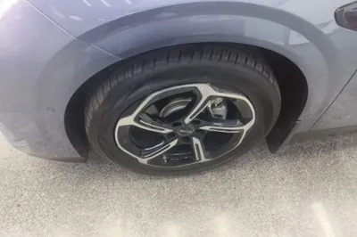 BYD Seal 06GT 2025, 13200 км, за 17044 USD - фото 8