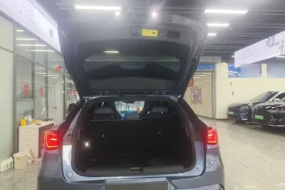 BYD Seal 06GT 2025, 13200 км, за 17044 USD - фото 27