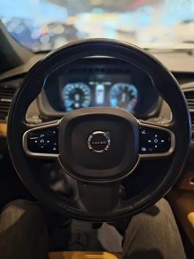 Volvo XC90 2020, 110000 км, за 29801.3 USD - фото 12