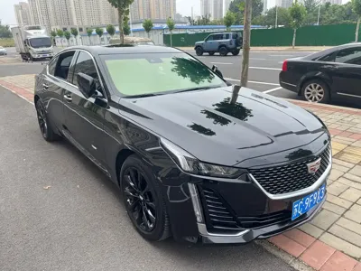 Cadillac CT5 · 2023 год