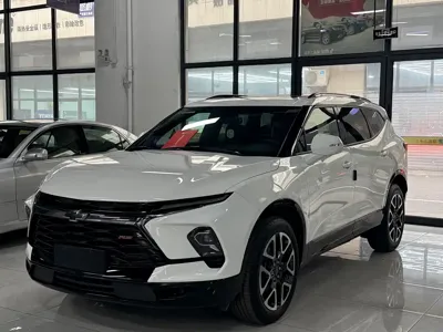 Chevrolet Blazer · 2025 год