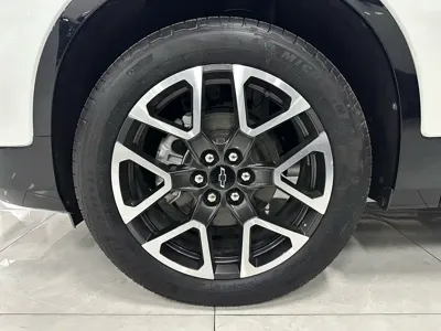 Chevrolet Blazer 2025, 100 км, за 25440.94 USD - фото 24