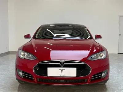 Tesla Model S 2015, 125000 км, за 13112.38 USD